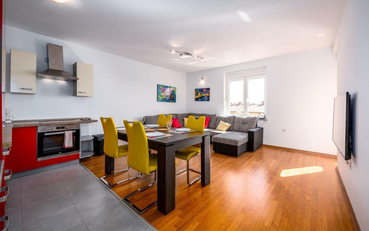 Laura House With Apartment Умаг Экстерьер фото